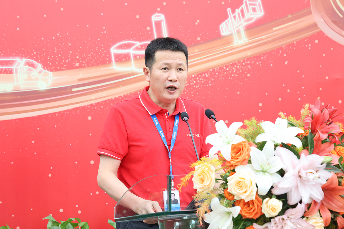 袁文清主持.JPG